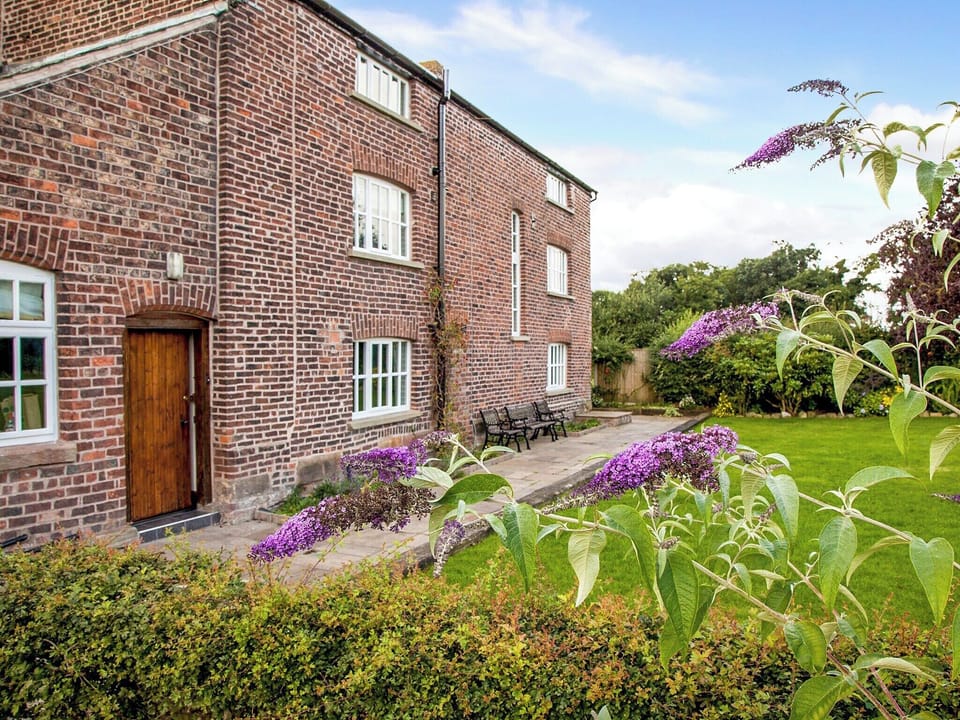 Exterior | Brookbank Farm, Blackden, near Crewe