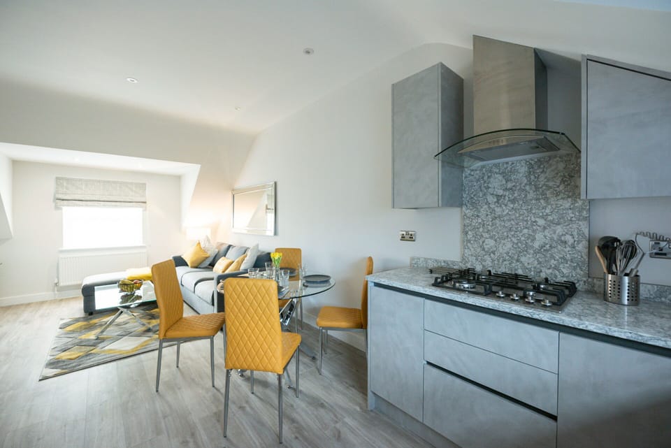Dining Room/Kitchen