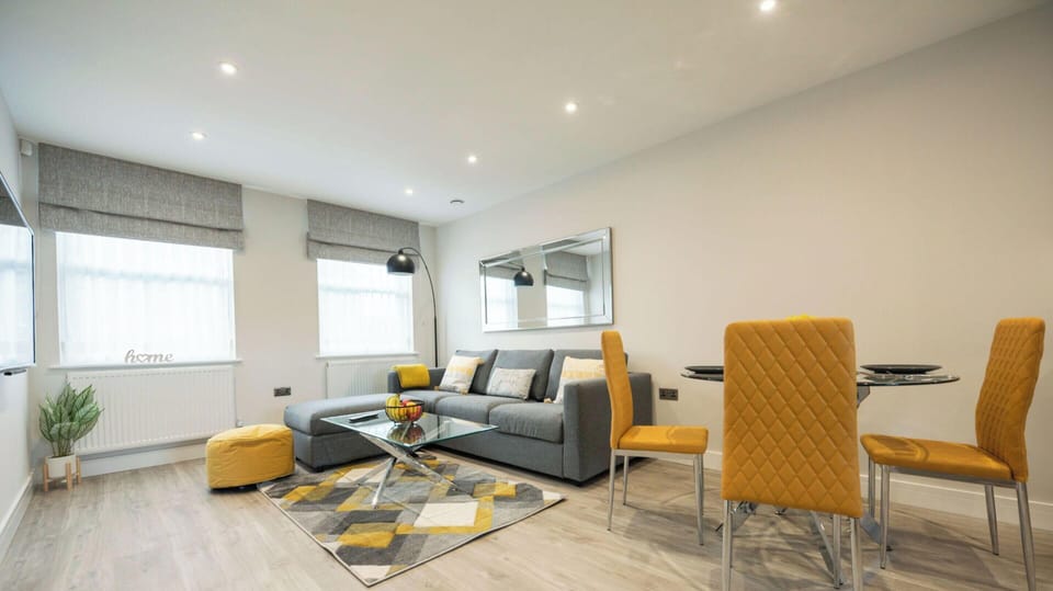 Living/Dining Room
