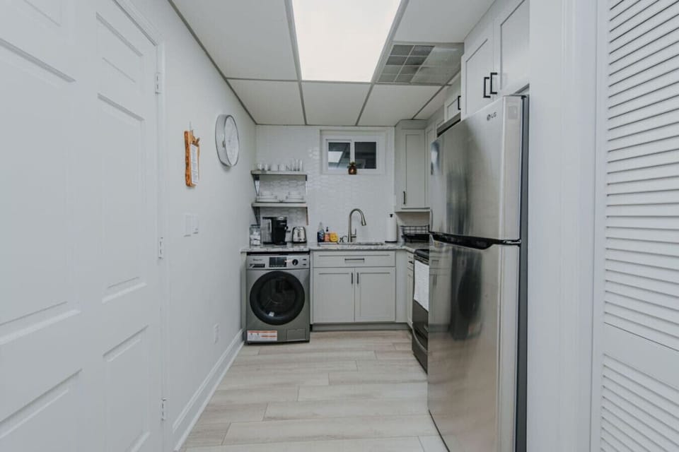 Well stocked kitchen with coffee provided