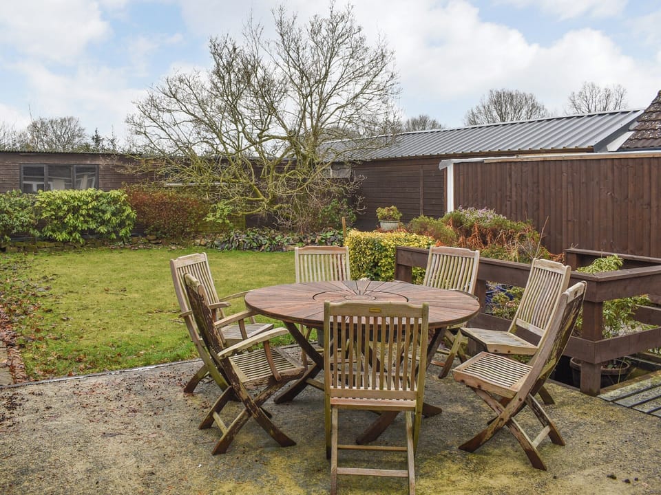 Garden | Redcot Holiday Bungalow, Allostock, near Knutsford