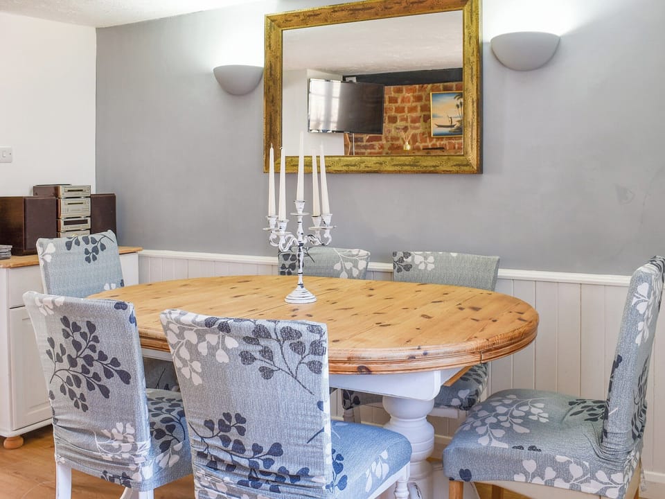 Dining Area | The Farm Cottage, Bognor Regis
