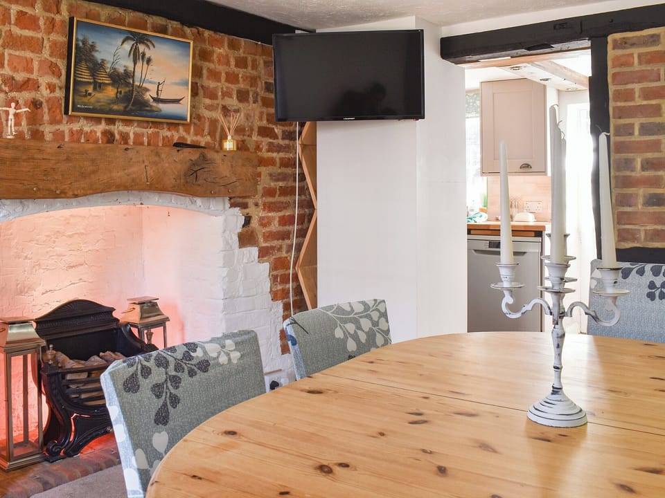 Dining Area | The Farm Cottage, Bognor Regis