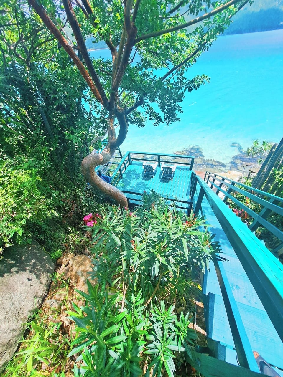 Private stairs to Magens bay!