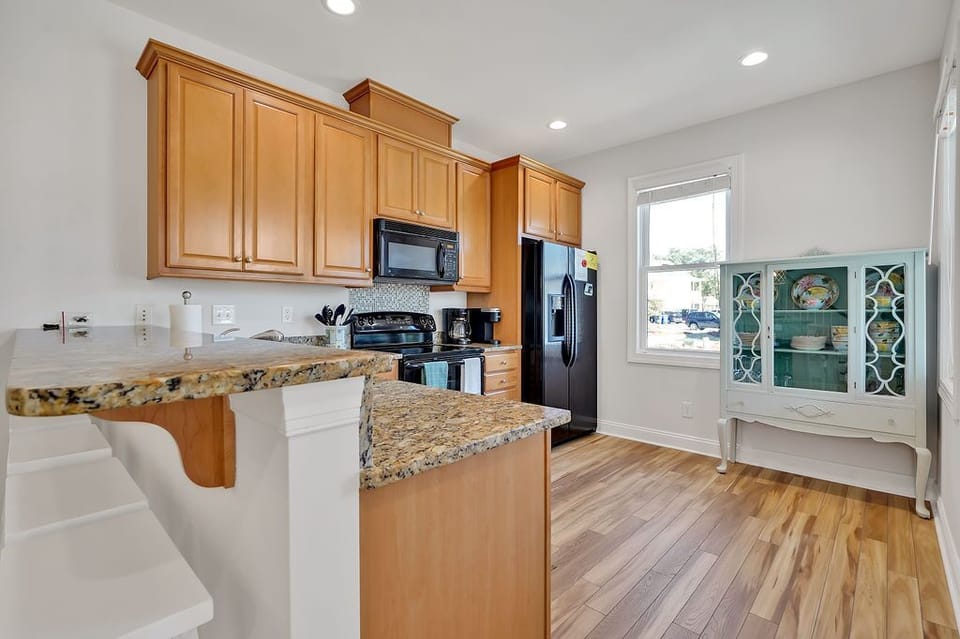 332MarinaViewDrive 12