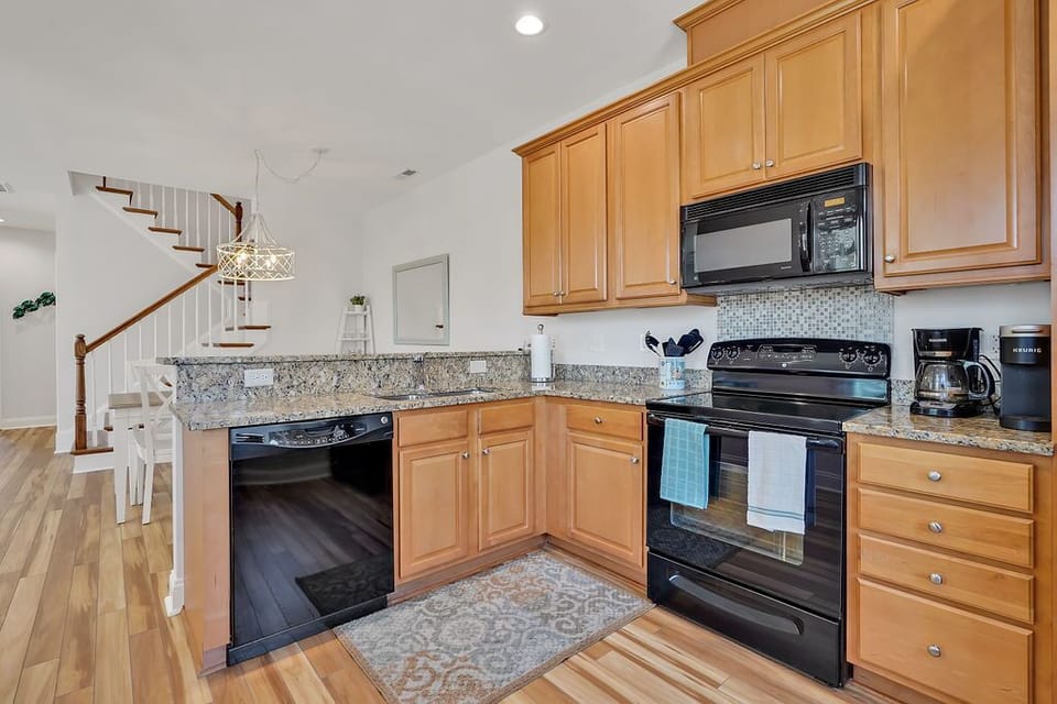 332MarinaViewDrive 13