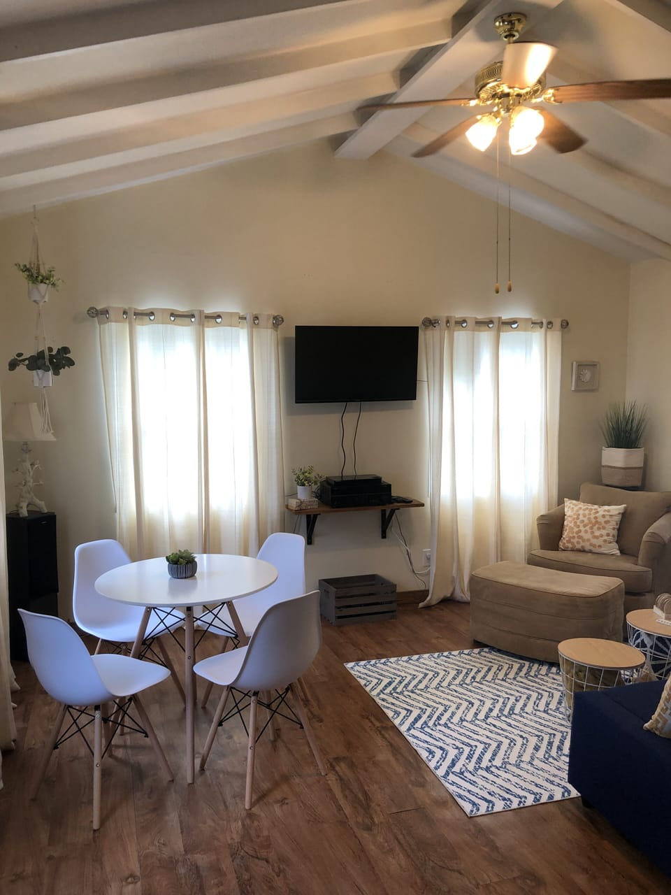 eating and living area