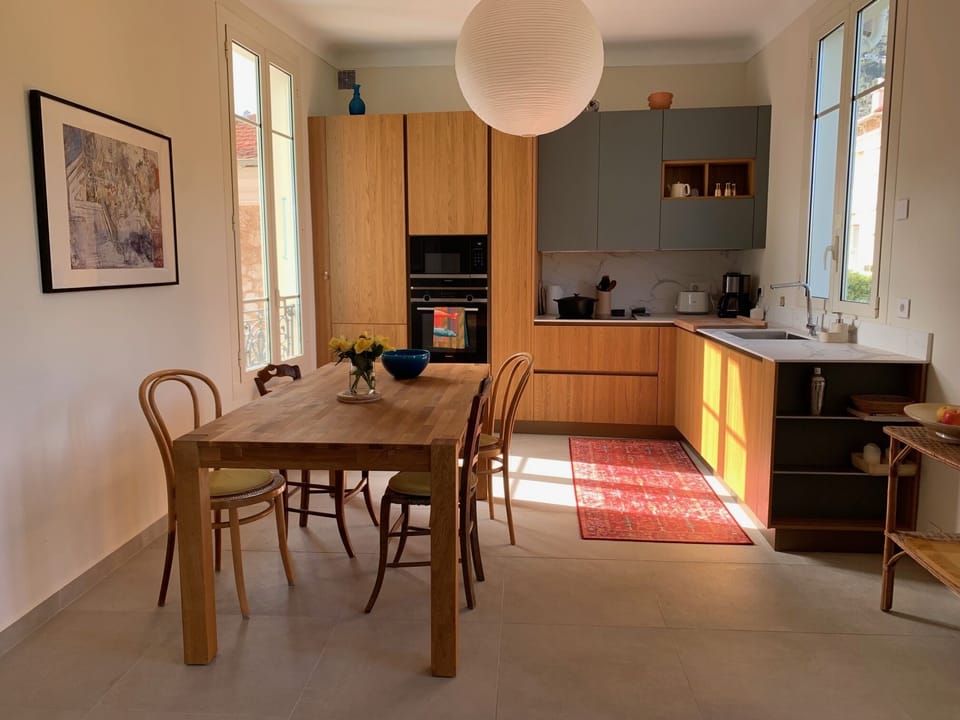 Kitchen/dining area