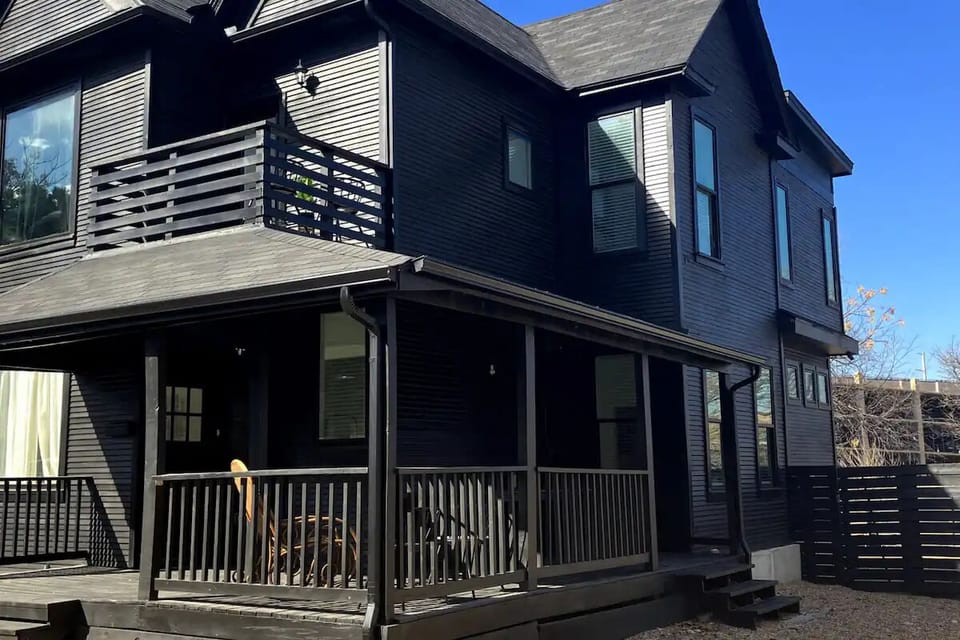 The Iconic Fort Worth Black House. Built in 1915 with a fun history