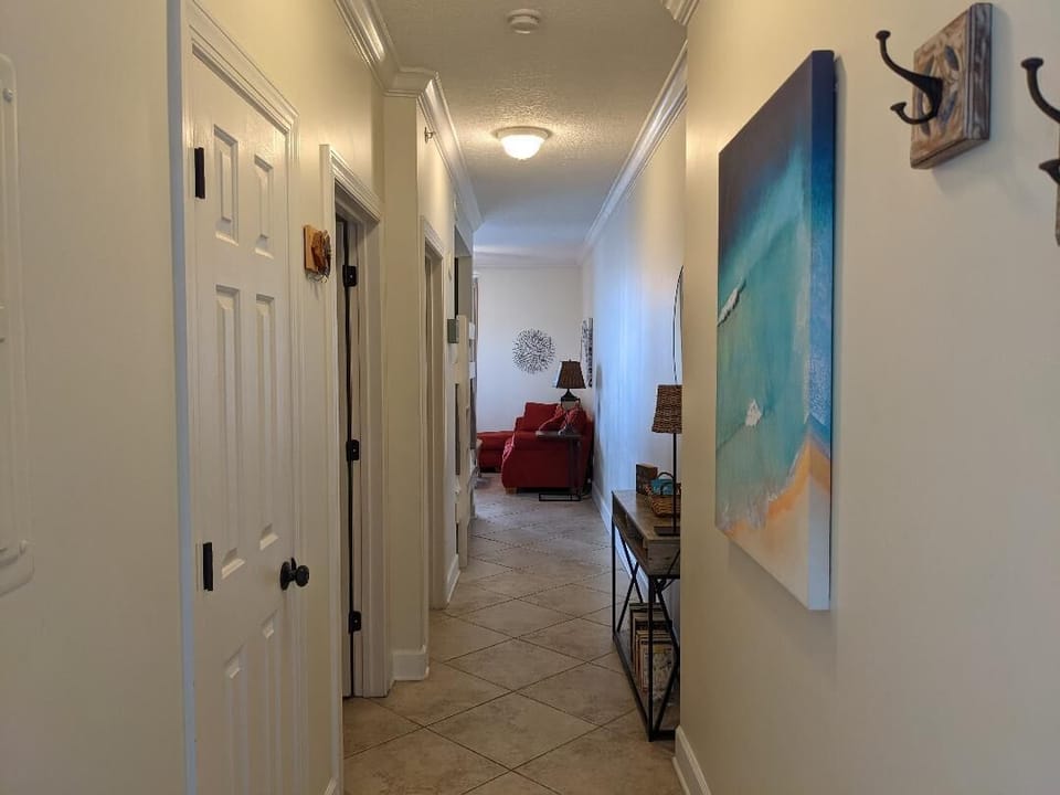 Comfortable condo with a Brazilian flair