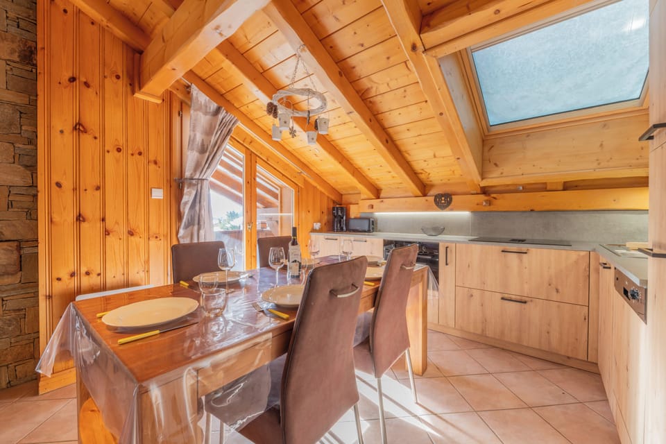 Kitchen and dining area