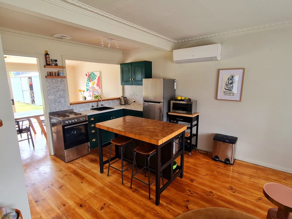 Comfortable and newly renovated kitchen.