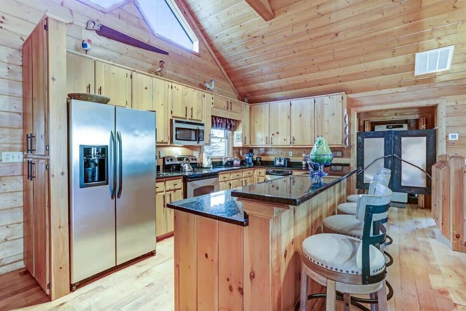 WALK IN KITCHEN VIEW