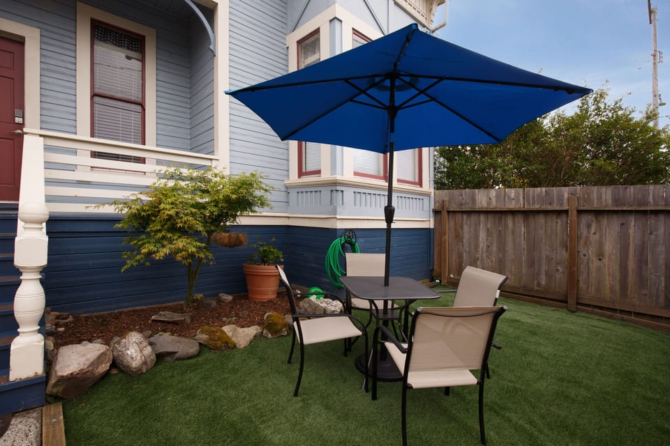 Use the BarB-Q for an outdoor picnic.