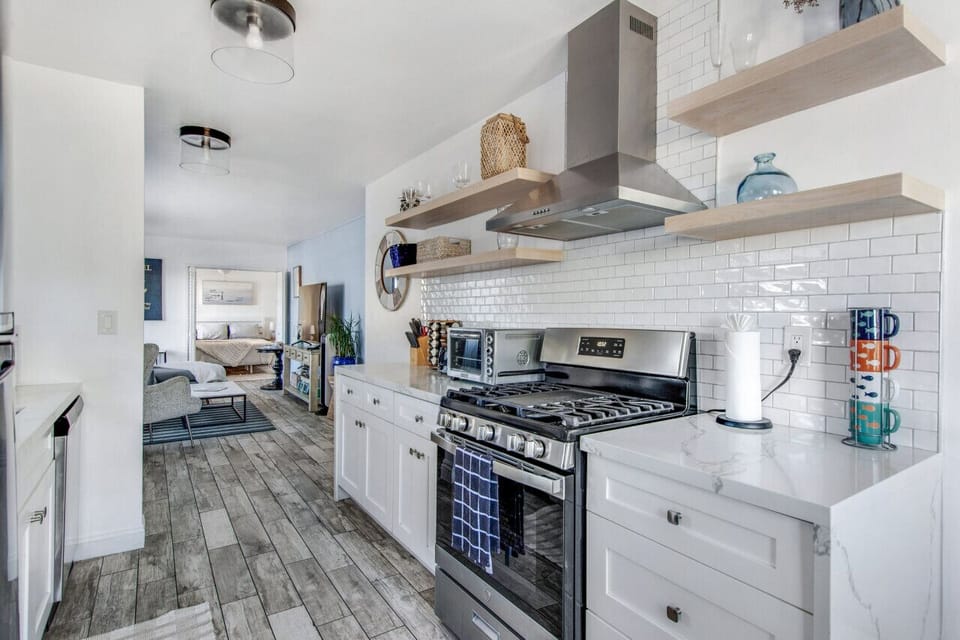 Equipped with all essential kitchen supplies.