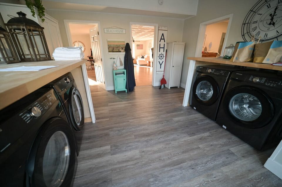 Who says laundry rooms can`t be beautiful? This space is proof that even chores can be chic.