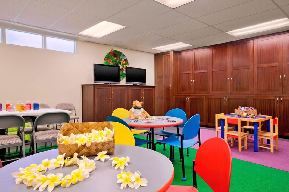Kids Activity Center.