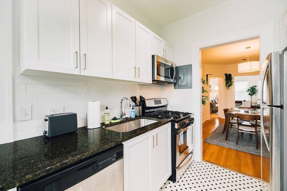 Kitchen with a complete set of cooking equipments