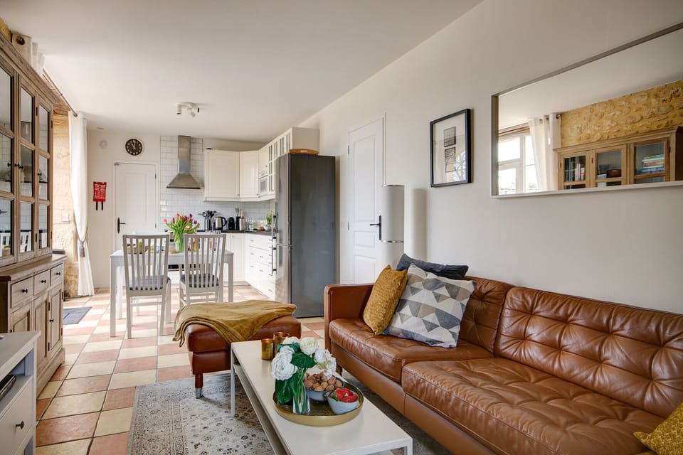 Open plan light and airy living/dining/kitchen.