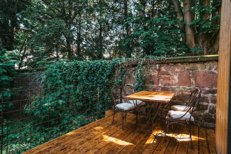 Espace repas extérieur 