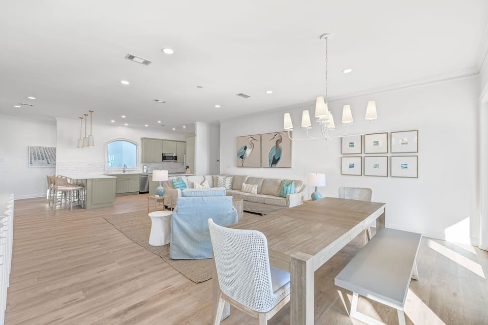 Sunsational - Seagrove Beach - Living and Dining Area
