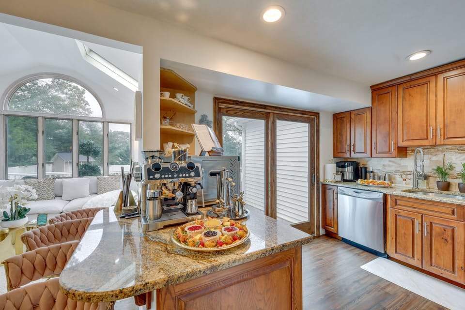 Kitchen | Cooking Basics | Espresso Machine | Complimentary Spices