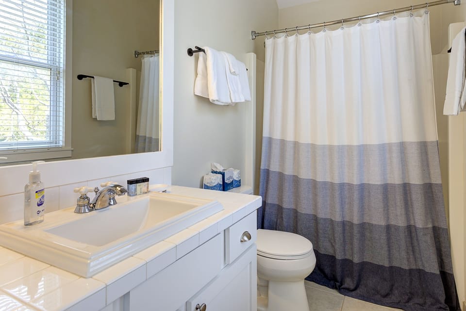 Primary ensuite bathroom