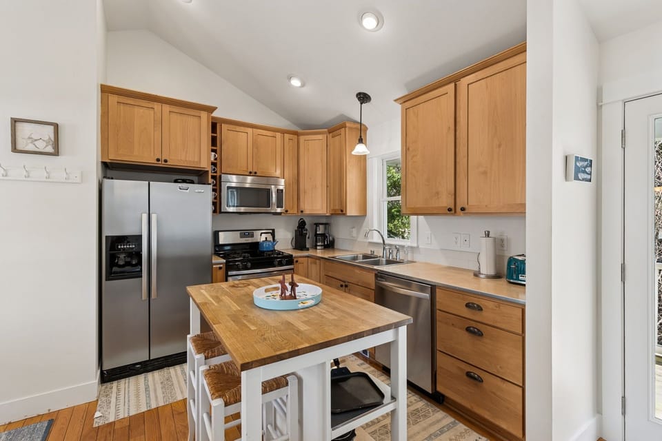 Kitchen with stainless steel appliances