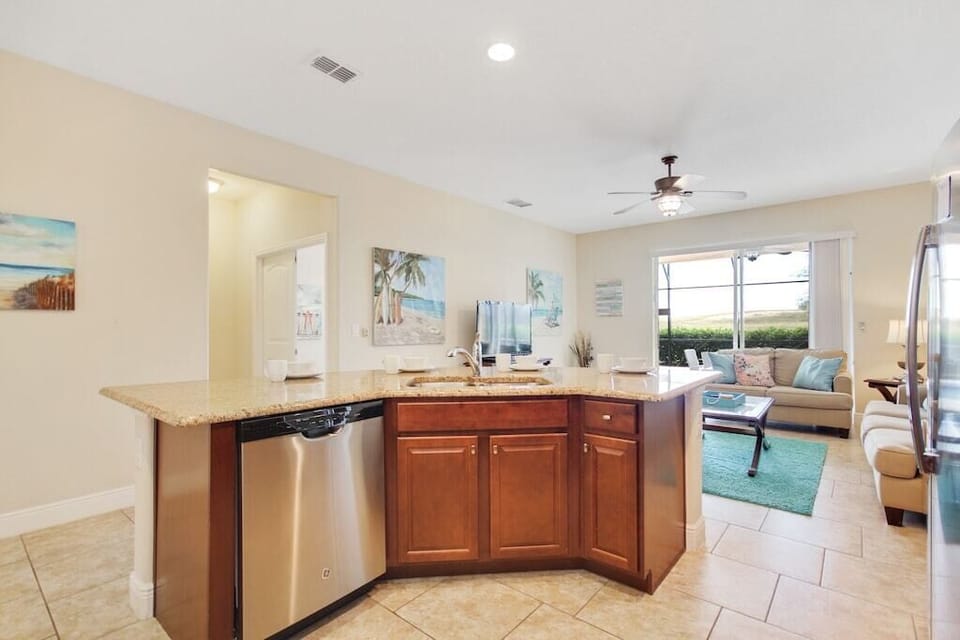 More Kitchen Views!