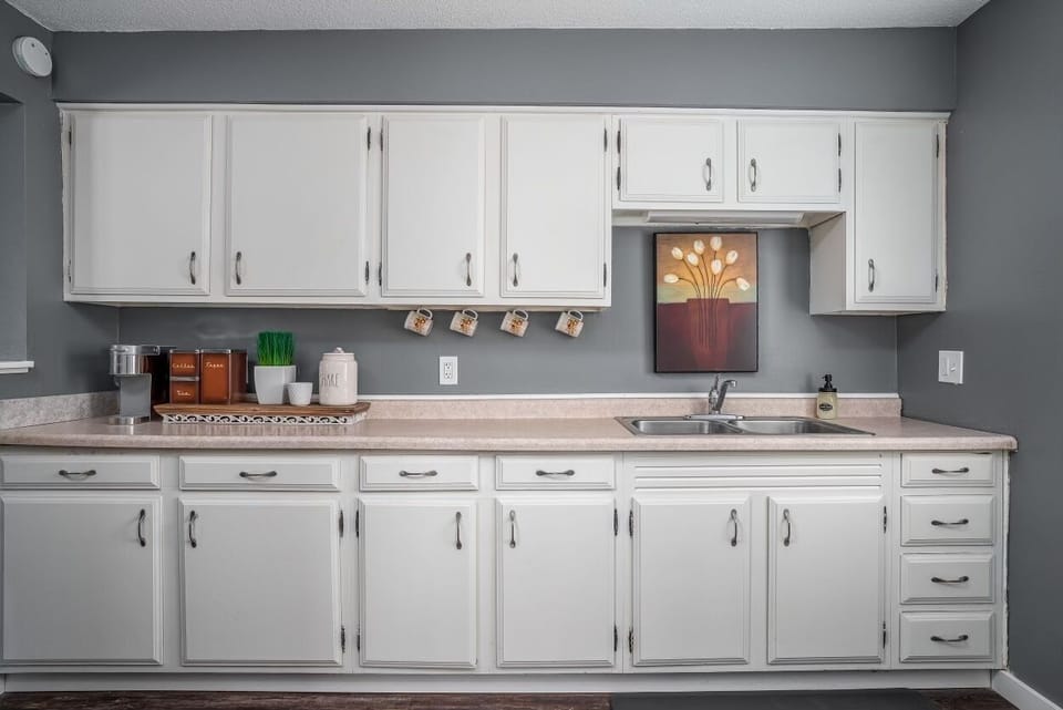 Plenty of space to cook as well as make a hot cup of coffee