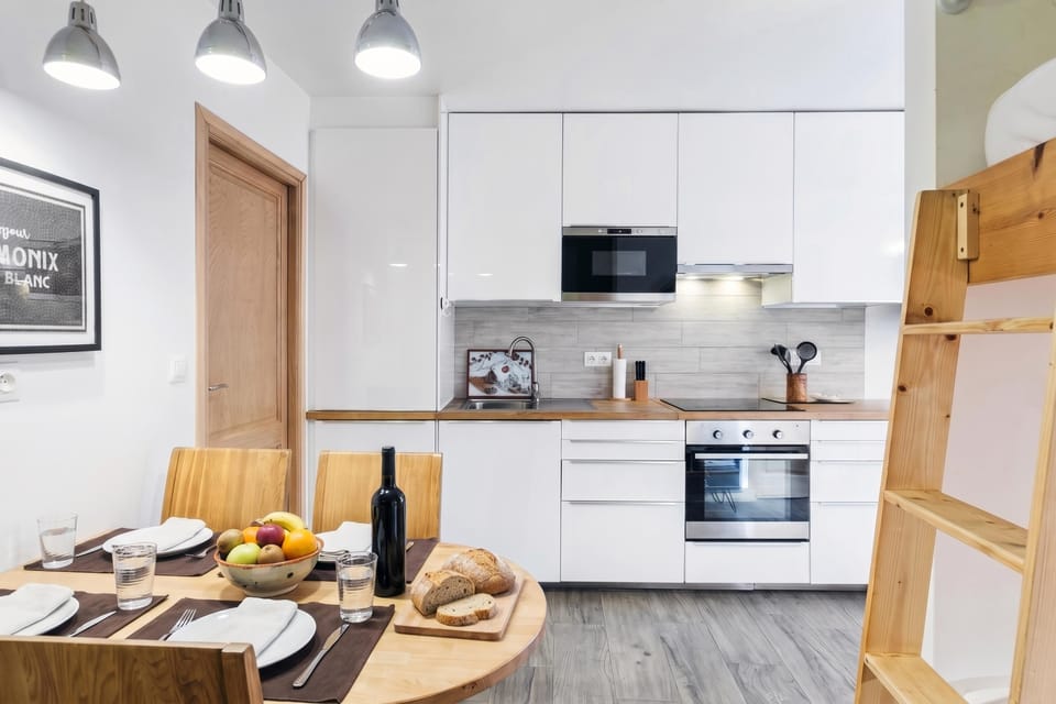 Kitchen and dining area