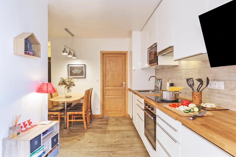 Kitchen and dining area