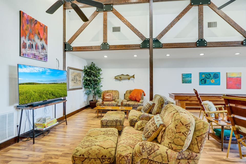 Living area in the gathering space with a TV