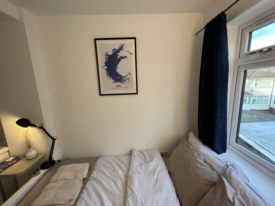 Double room-Standard-Shared Bathroom-Luxury - 3