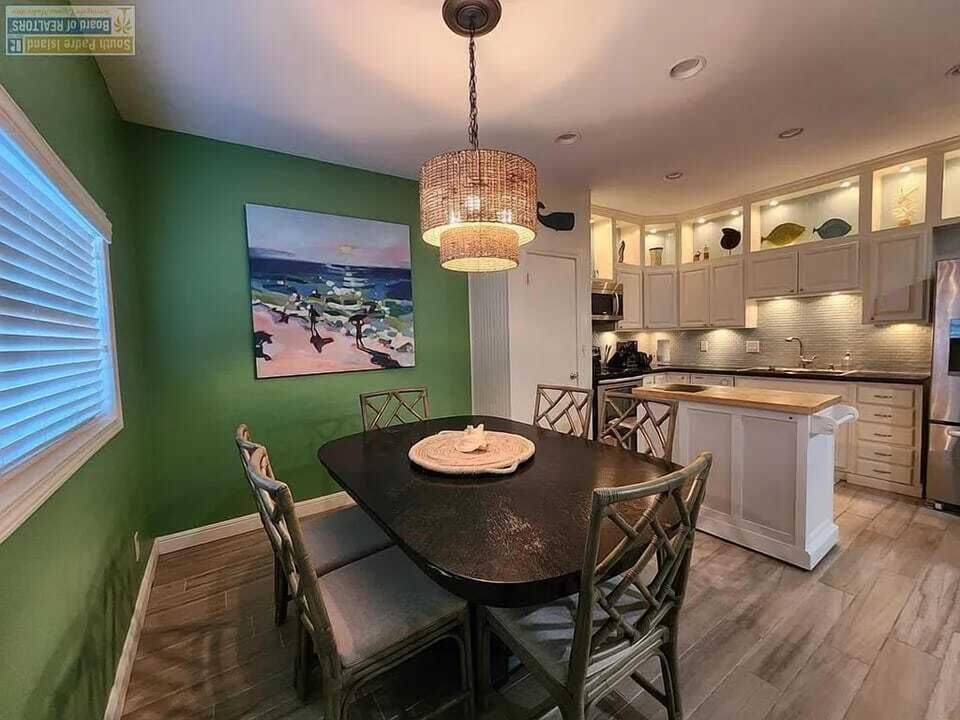 La Solana 119 Bayside luxury ground floor condo for fishing and fun pool -docks