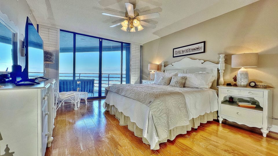 Jeff and Gina Properties - Ebb Tide 405 (ET405) - New Smyrna Beach - 3 Bedroom - 2 Bathroom - Atlantic Ocean - Waterfront - Beach Front