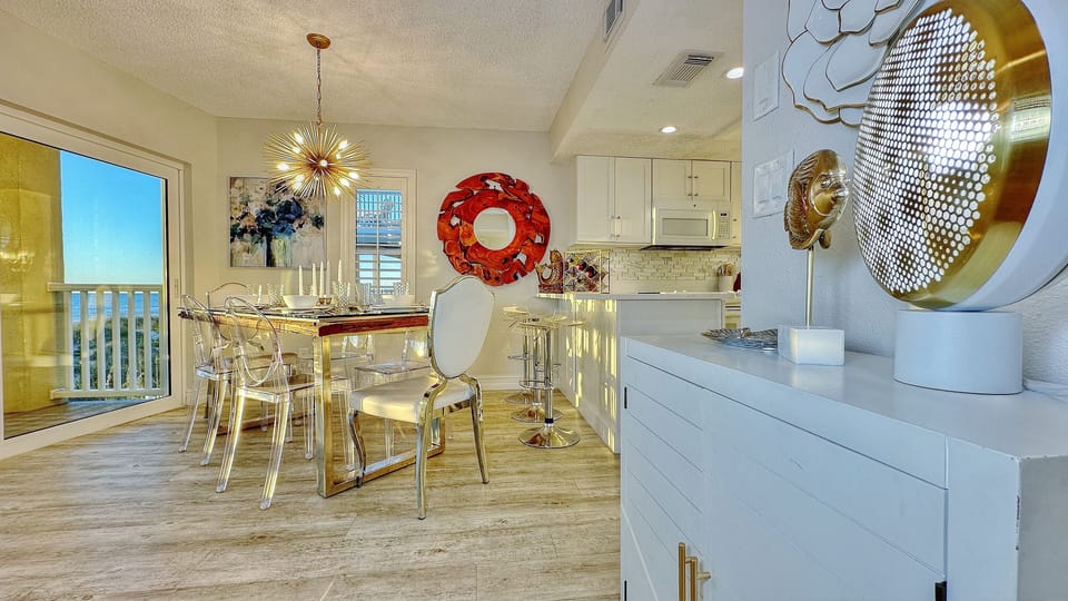 3 Bedroom/ 3 Bath Vacation Rental in Treasure Island Florida by Jeff and Gina Properties