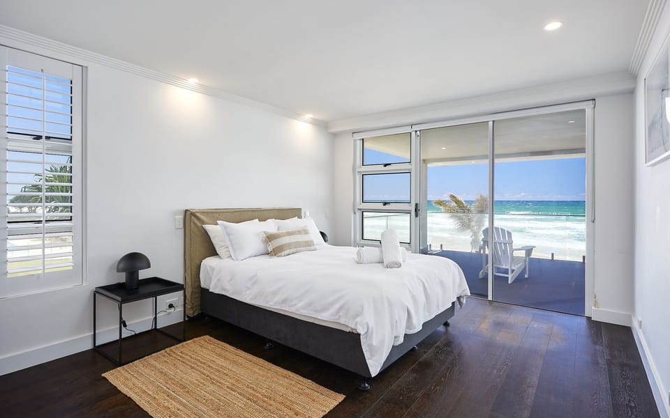 2 bedrooms on middle level plus ensuites 