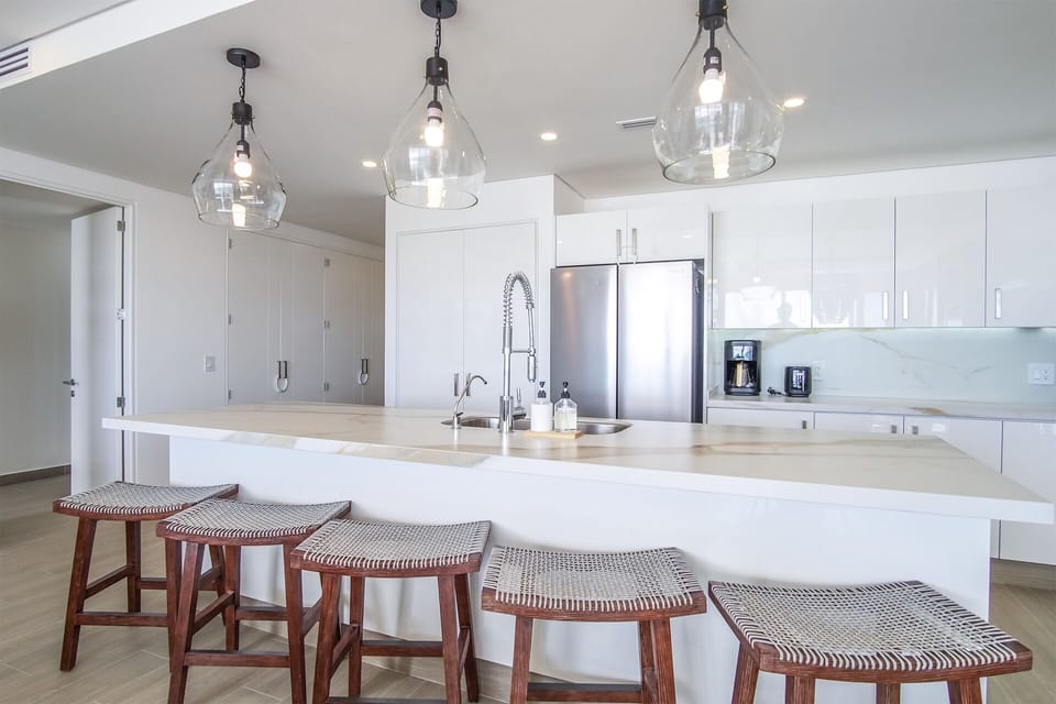 Kitchen barstools