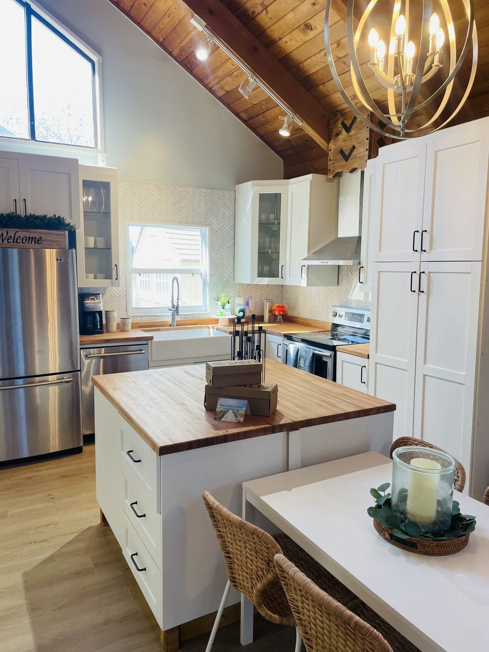 Brand new luxury kitchen 