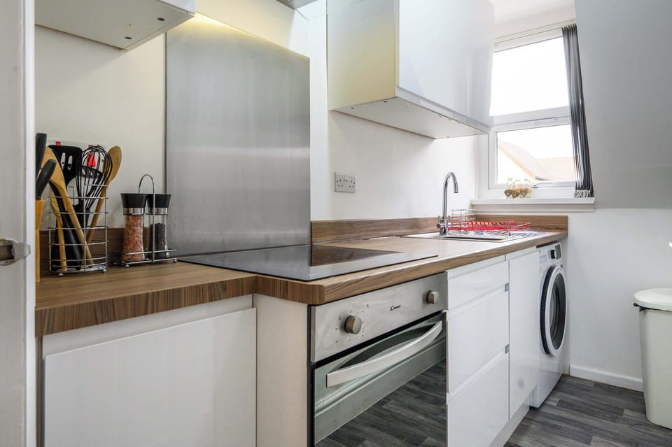 Well-equipped Kitchen