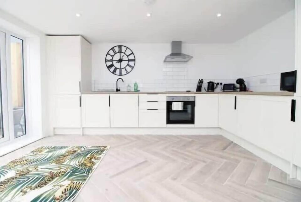 Large kitchen