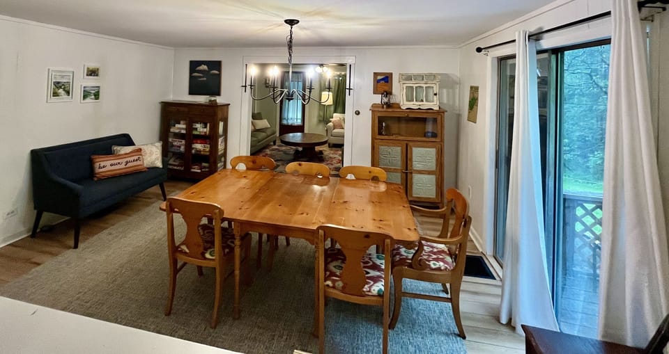 Open concept floor plan from the kitchen to the living and dining rooms.