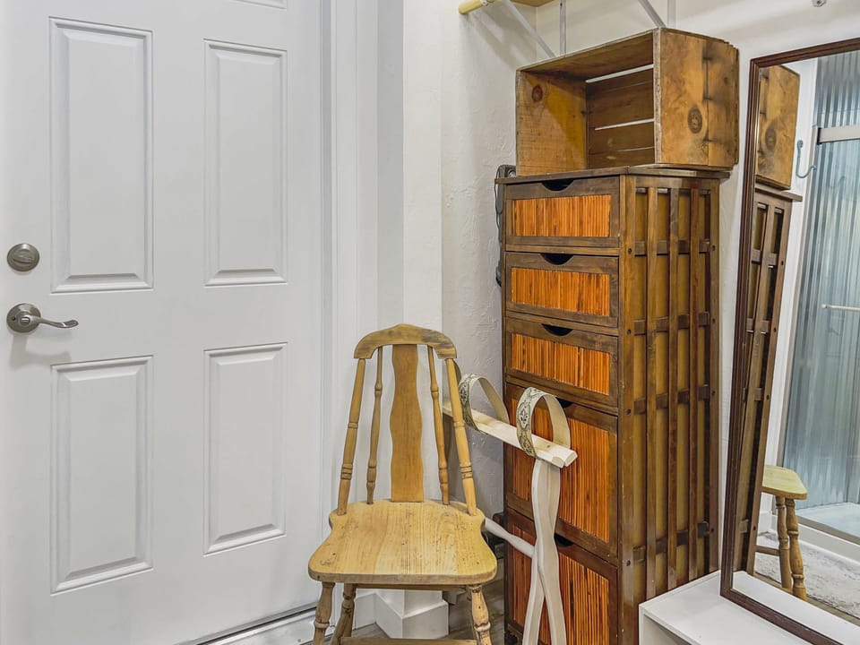 Closet storage
