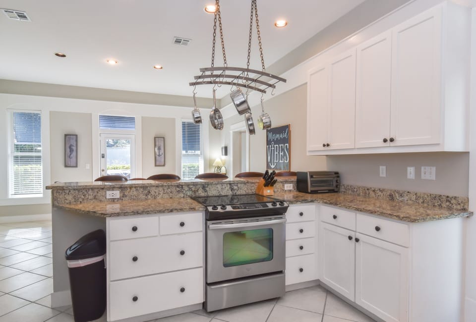 Griffins Getaway- Kitchen