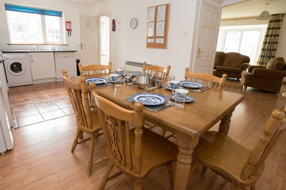 Moore Bay Holiday Homes, Kilkee, County Clare