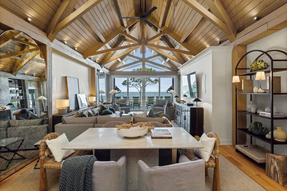 second floor living space