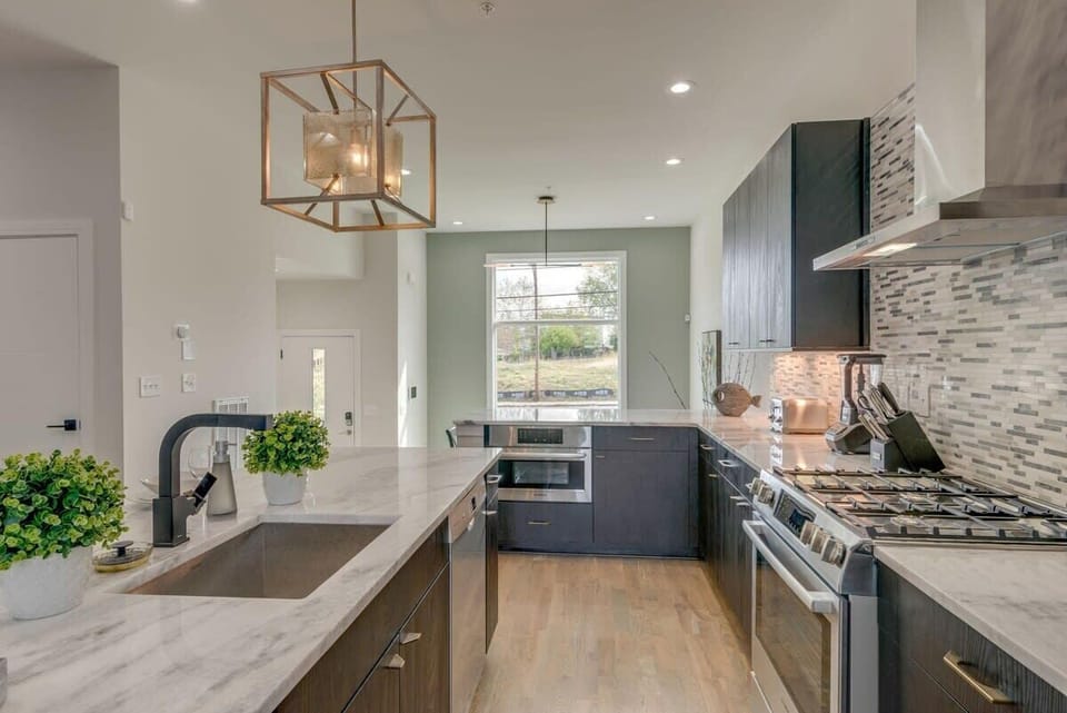 Unit B - Kitchen