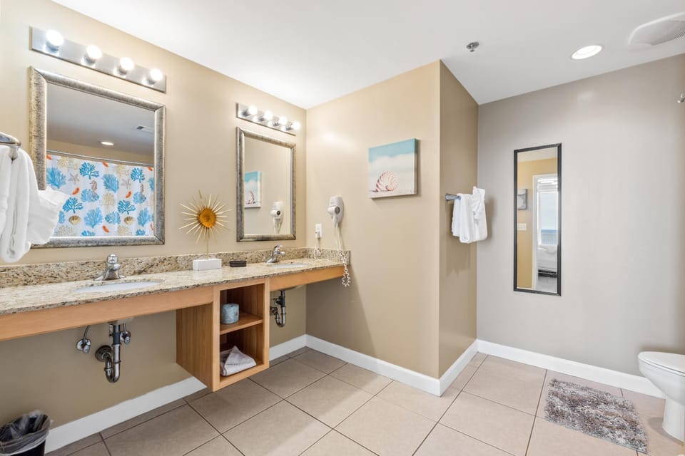 En Suite Bathroom