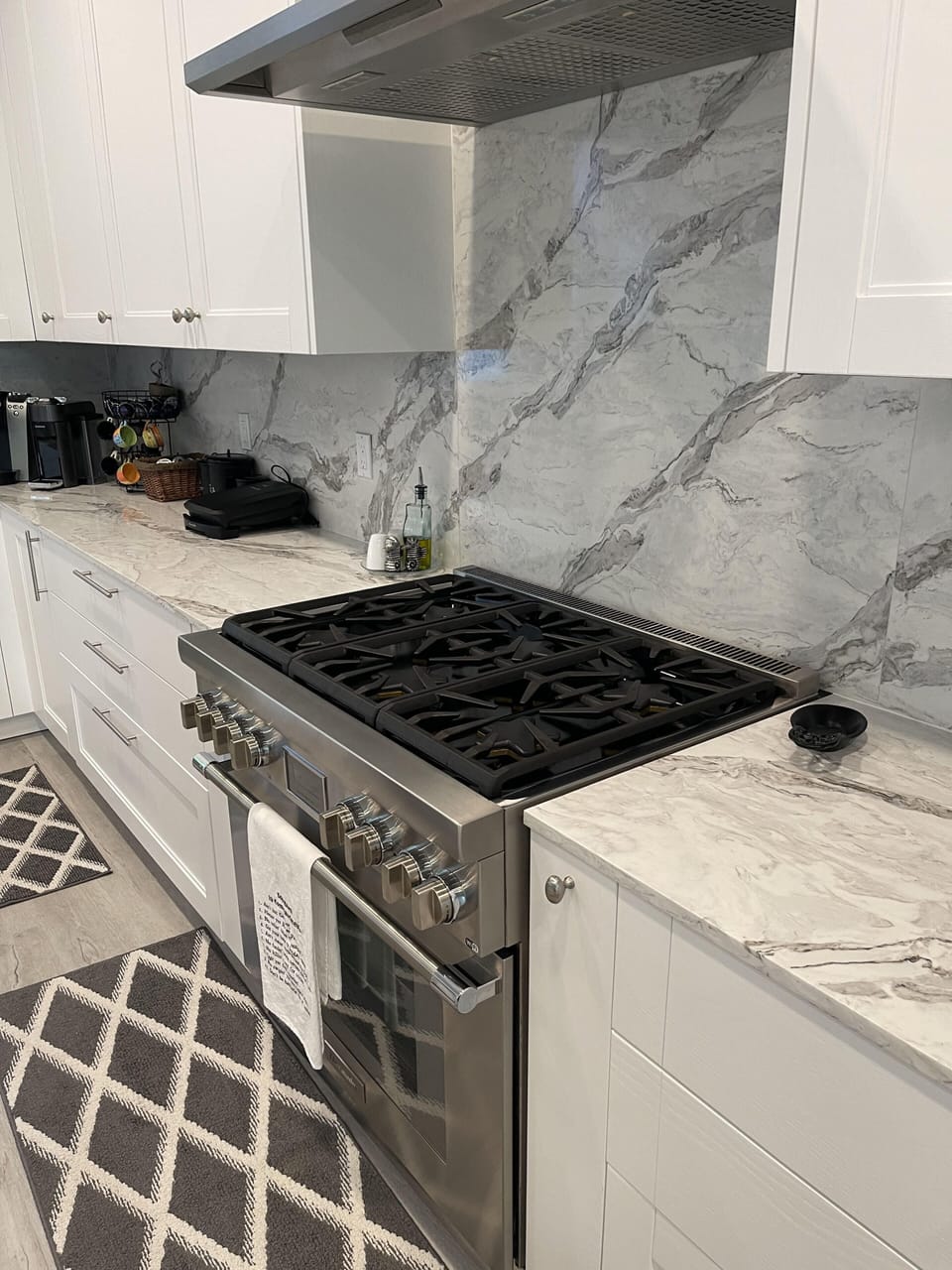 Gas stove